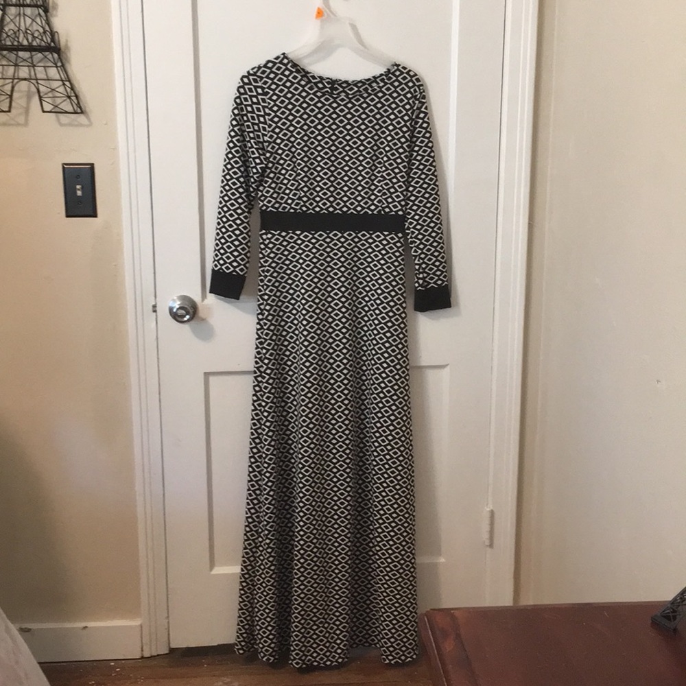 Stretch comfy dress.  Dress it up or down